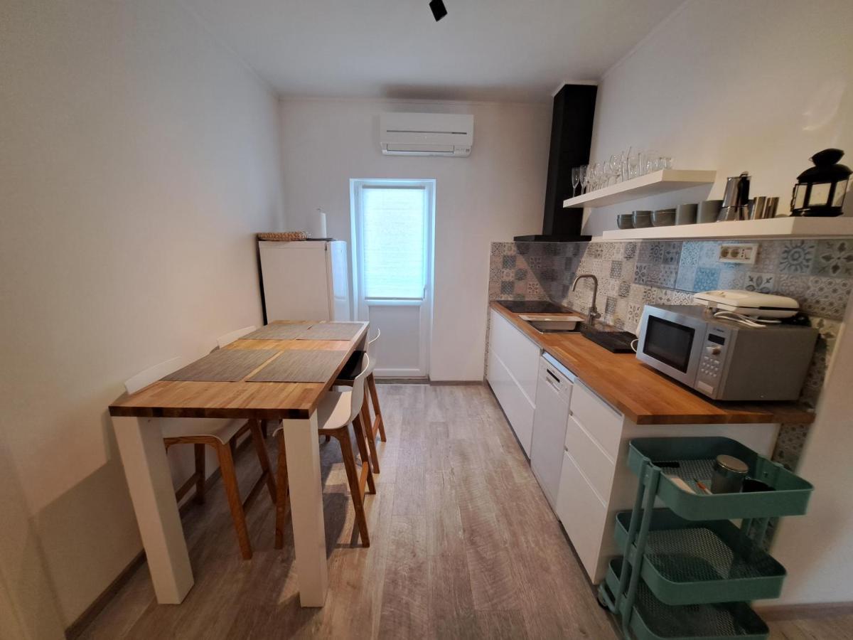 Apartment Grandic Baska  Ngoại thất bức ảnh