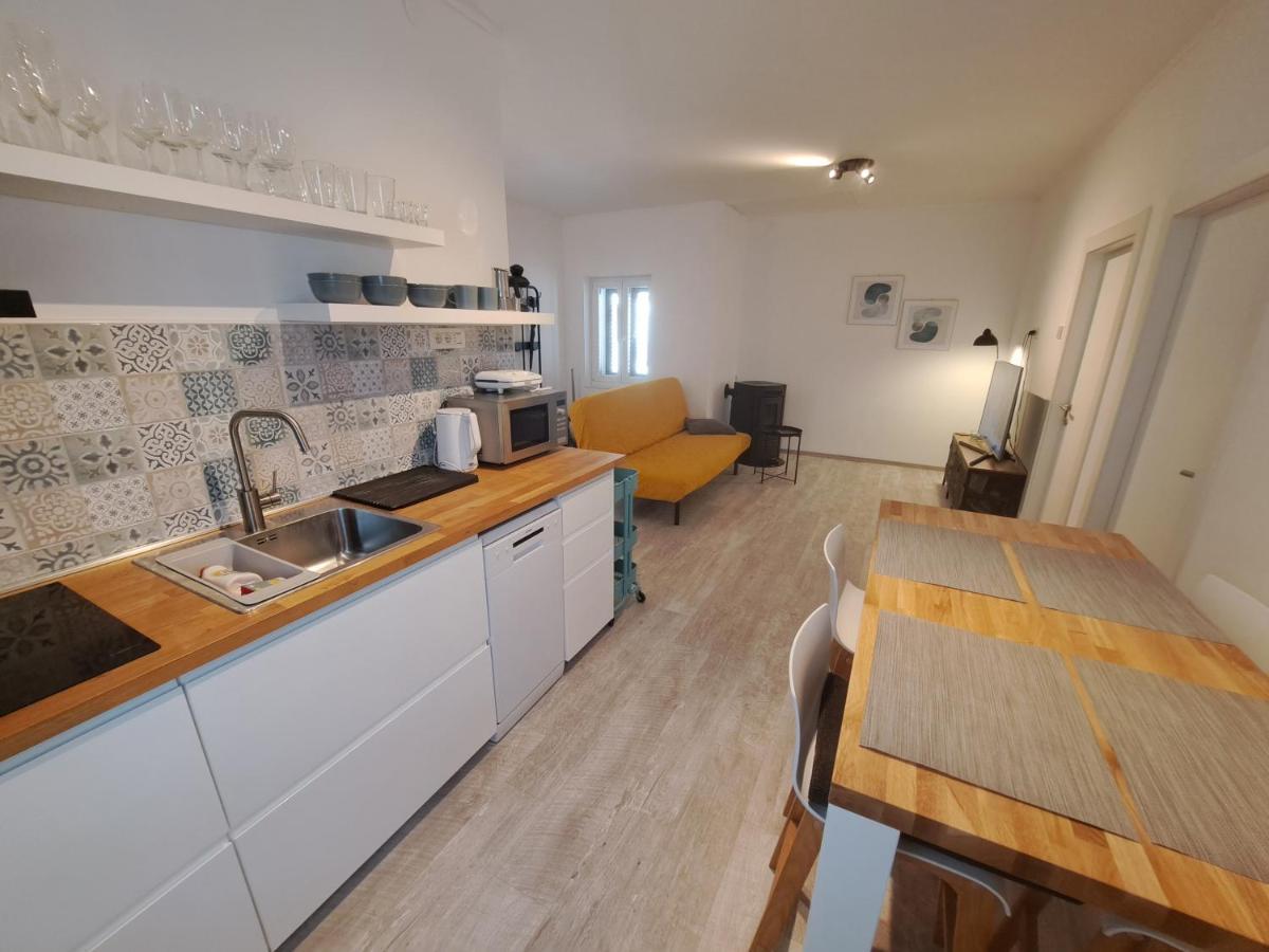 Apartment Grandic Baska  Ngoại thất bức ảnh